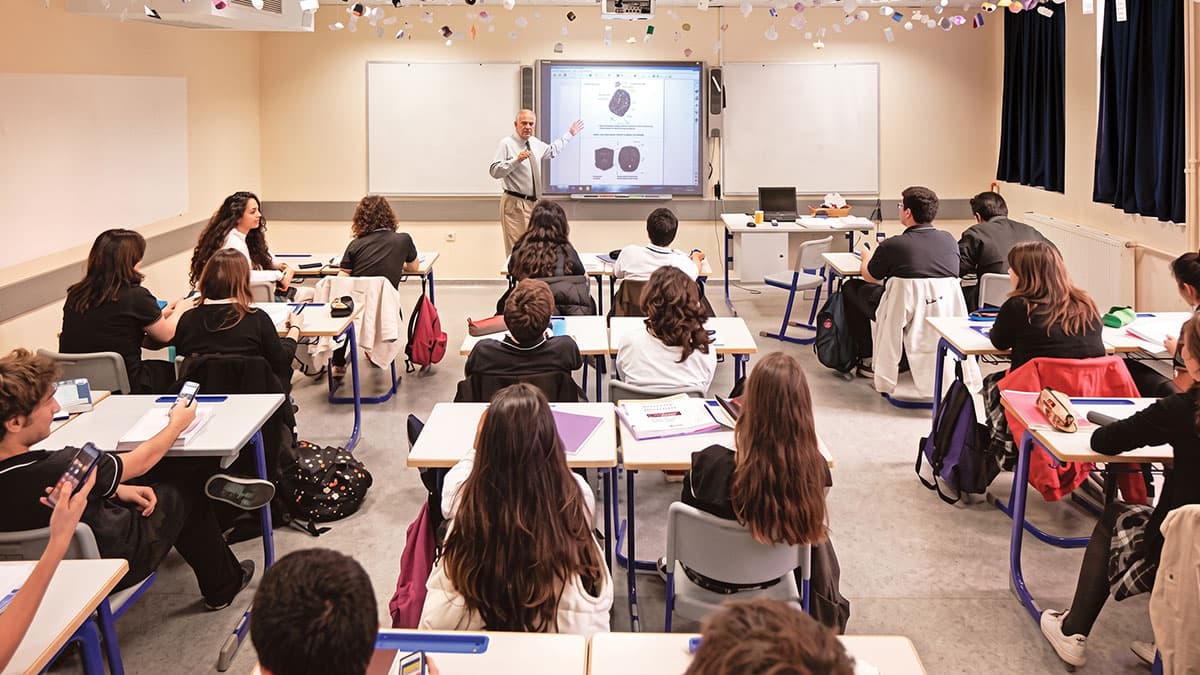 İlkokuldan üniversiteye kadar hesaplandı: Eğitim görme süresi düşüyor