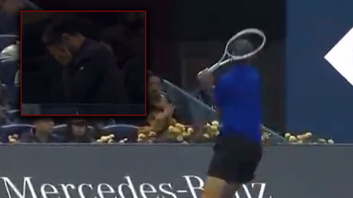 Tenis maçındaki çirkin hareket cezasız kalmadı: Medvedev diskalifiye edildi