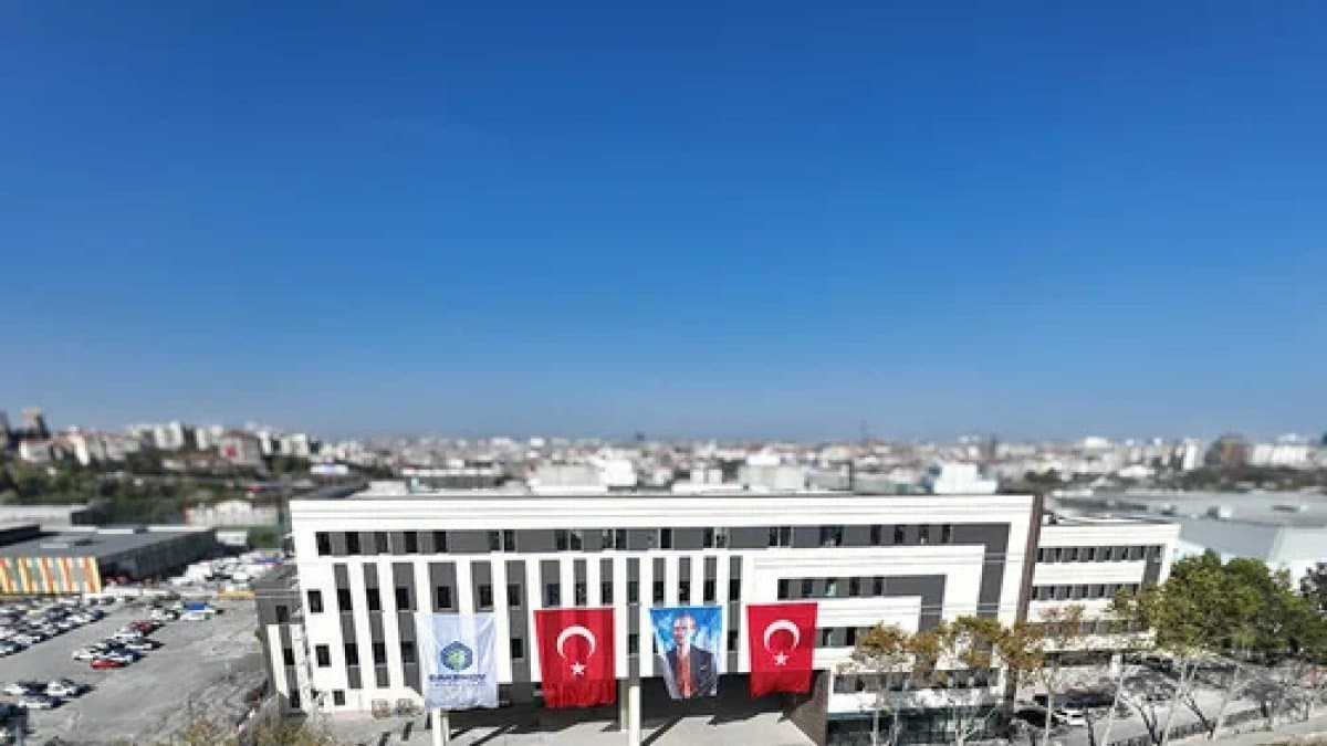 İhale soruşturmasıyla gündemde: Bakırköy Belediyesi hangi parti? Başkan Ayşegül Ovalıoğlu kimdir?
