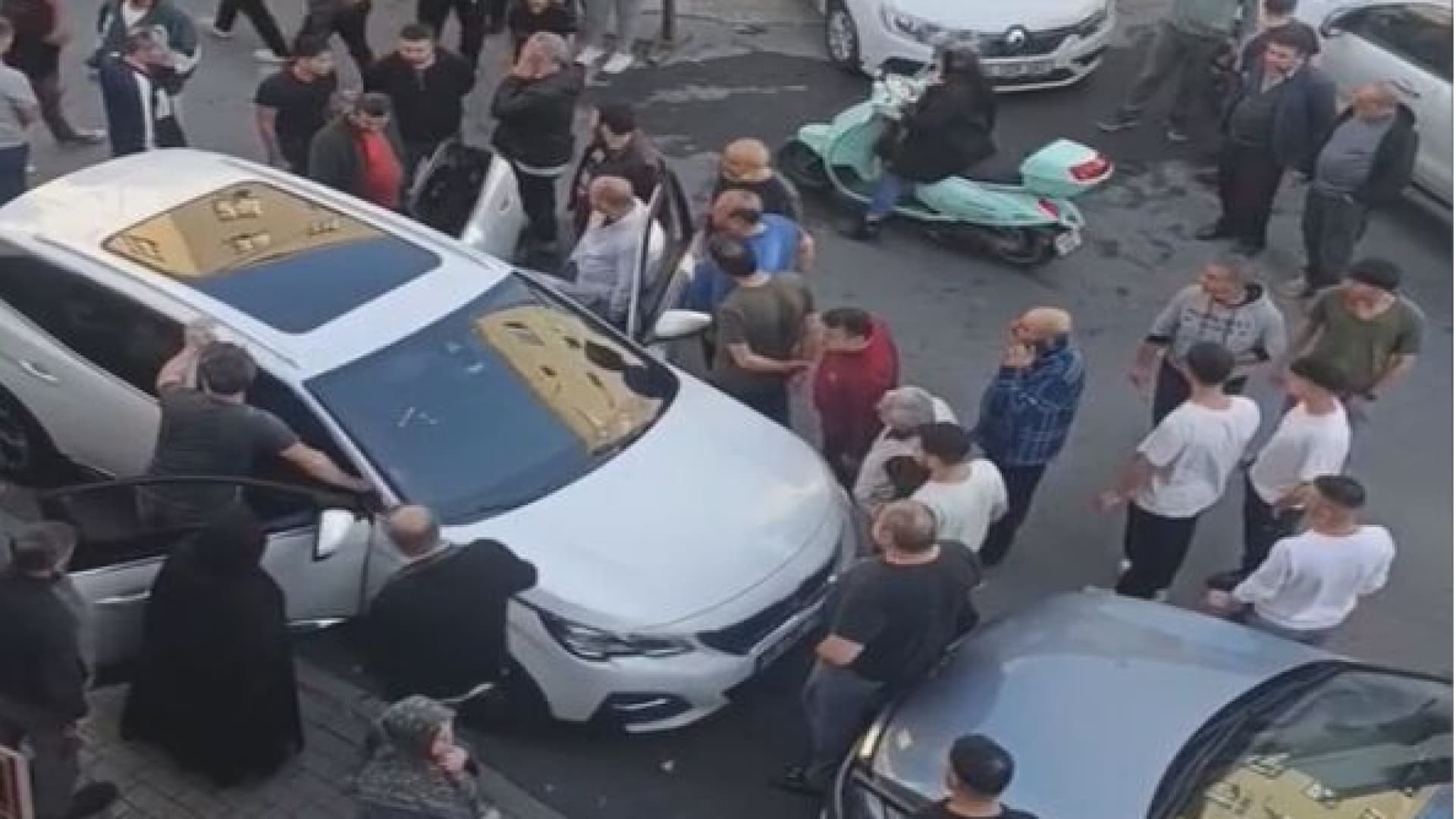 Tetikçiler motosikletle geldi... Cipte kanlı infaz