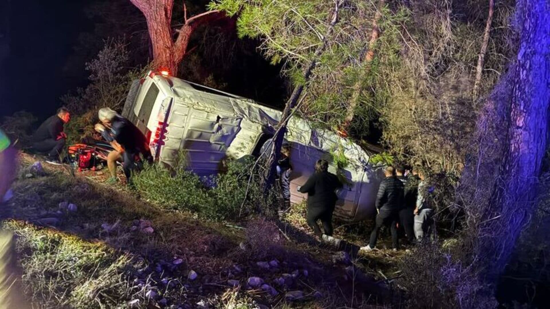 15 dağcı yaralandı