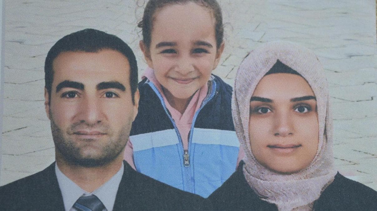 Aynı aileden 3 kişinin öldürülmesine ilişkin davada, olay öncesine ait görüntü dosyaya girdi