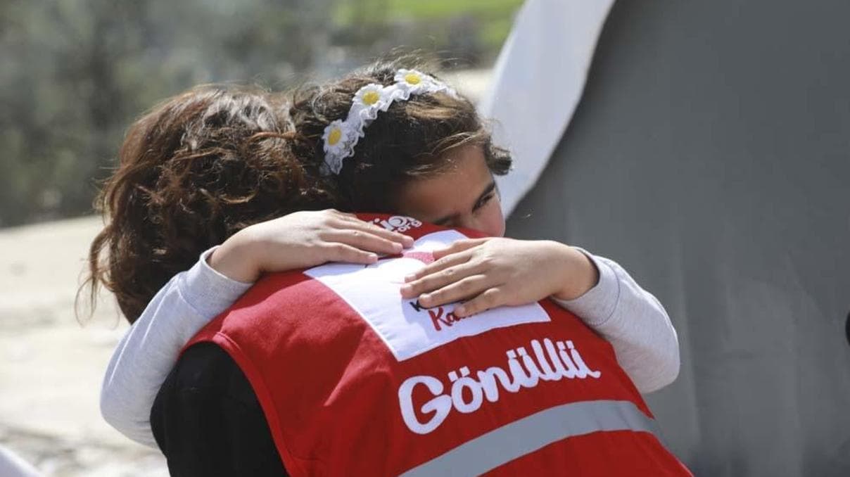 Türk Kızılay’ın gönüllü ordusu 500 bini aştı: Gençler ve kadınlar iyilikte öncü