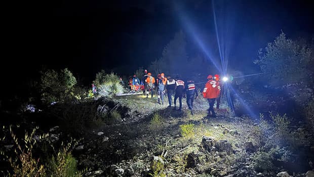 Yazılı Kanyon'da facia: Eğitim için giden İHH ekibinden 1 eğitmen hayatını kaybetti, 10 kişi kurtarılmayı bekliyor