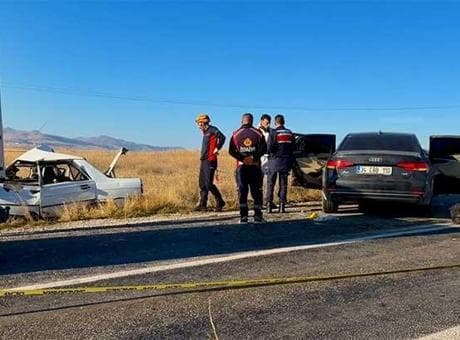 Afyonkarahisar'da kafa kafaya facia: 4 kişi öldü