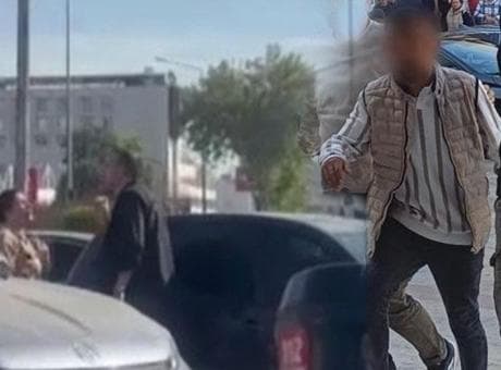 Aşk üçgeni! Sevgilisinin evinde eşiyle karşılaştı, sonrası inanılmaz
