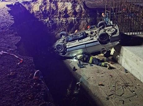 Eskişehir'de feci kaza: Yol çalışması çukuruna düşen araçta 1 ölü, 5 yaralı