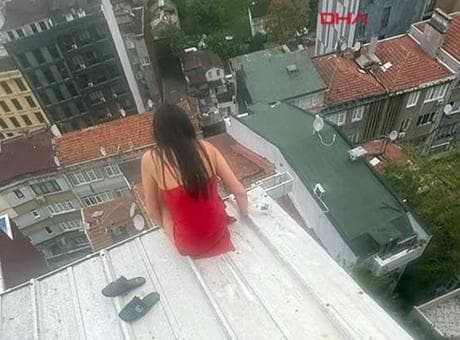 Şişli'de gizemli ölüm: Çatıdaki son fotoğrafı ortaya çıktı