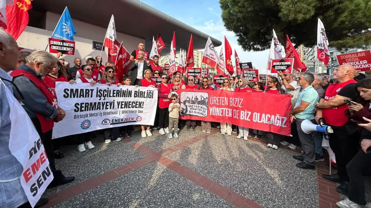 Smart işçileri sendikal hakları için yürüdü