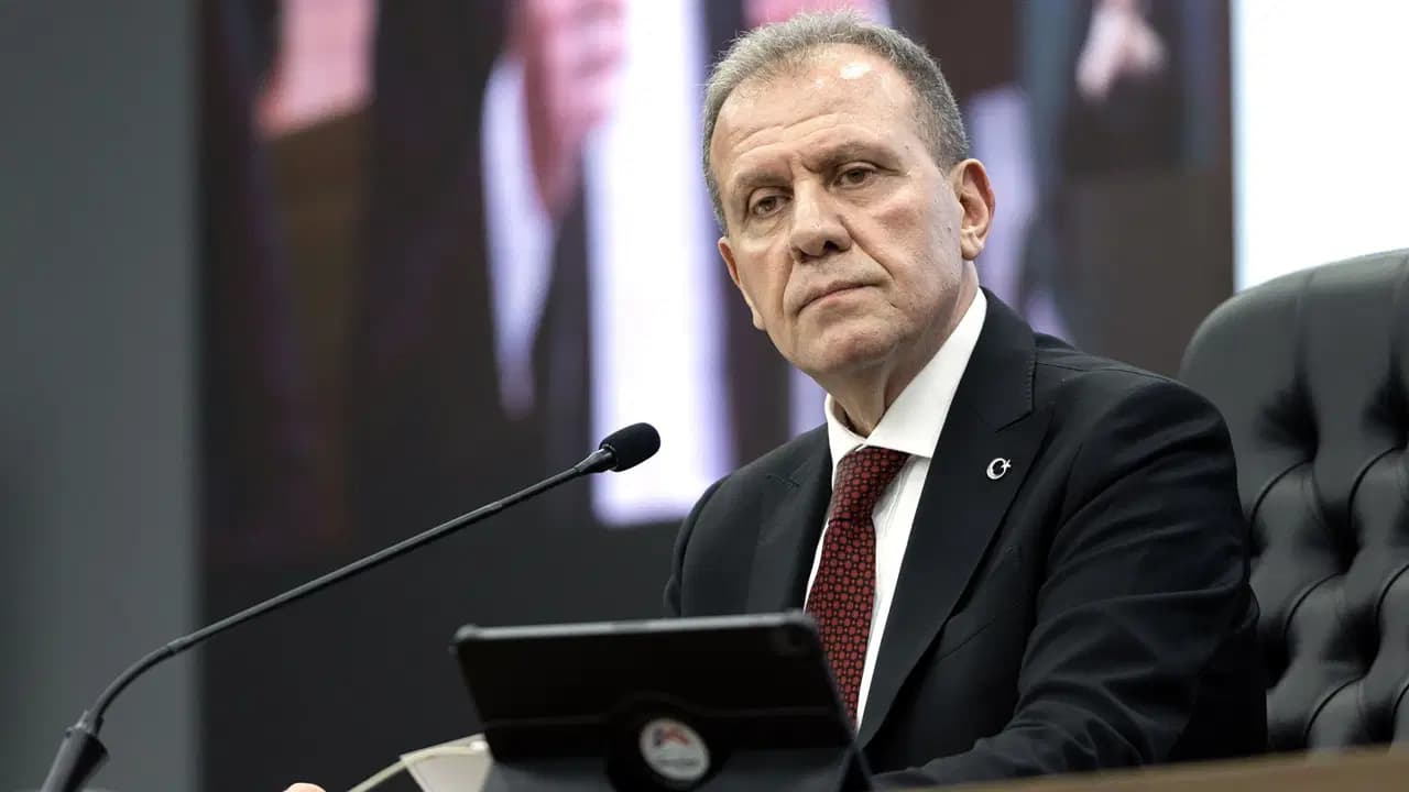 Son Dakika... Aralarında Vahap Seçer de var: Mersin'de 3 belediye başkanına tutuklama talebi