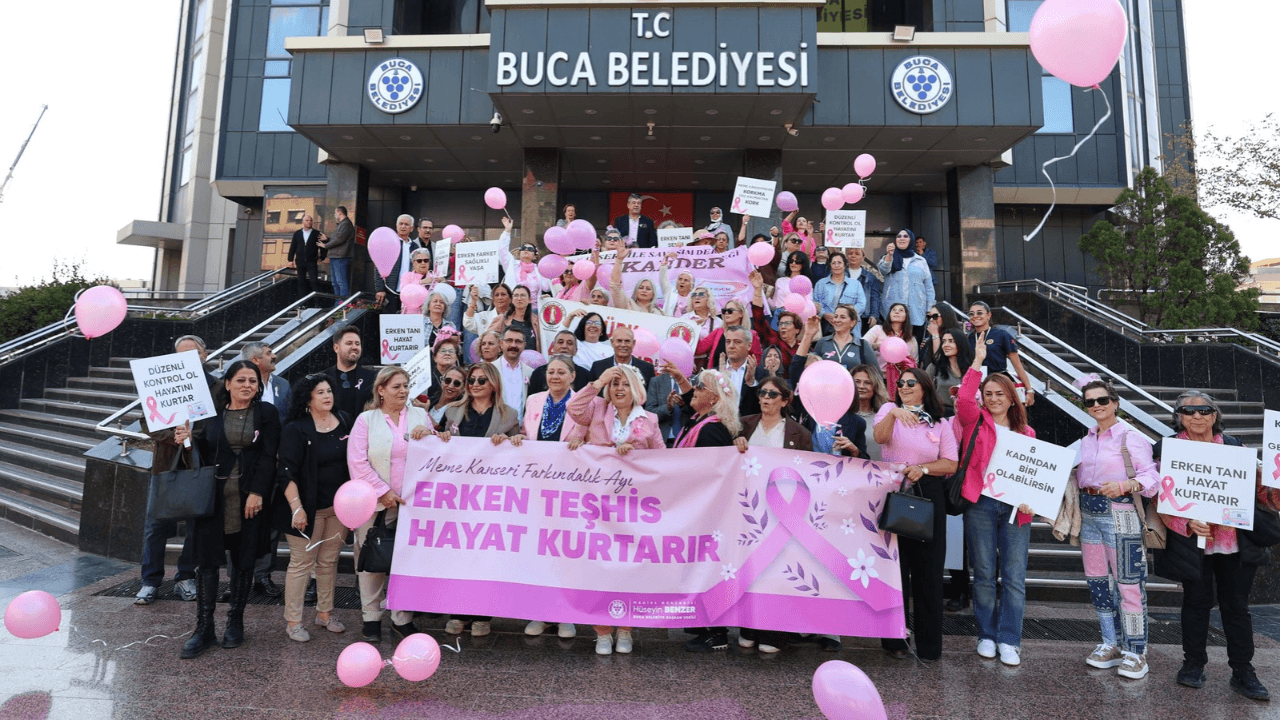 Buca’da kadınlar farkındalık için yürüdü