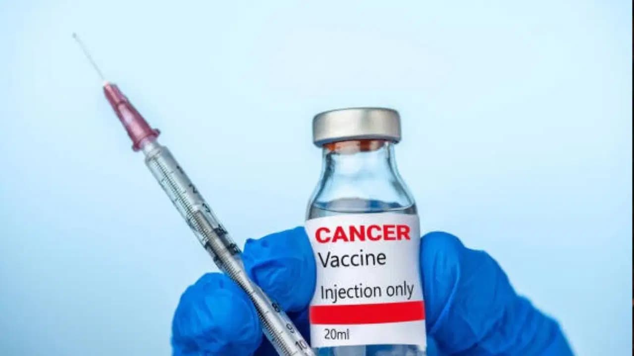 Onkoloji dünyasında tarihi başarı: Moderna'nın kişiselleştirilmiş mRNA kanser aşısı nüks riskini yüzde 42 düşürdü