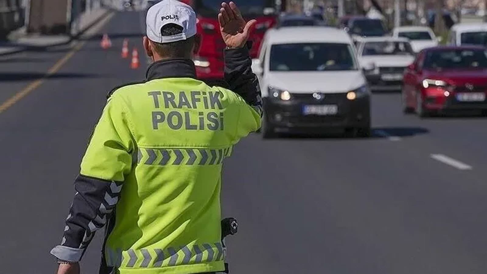 İstanbul'da hafta sonu bazı yollar trafiğe kapatılacak! İşte alternatif güzergâhlar