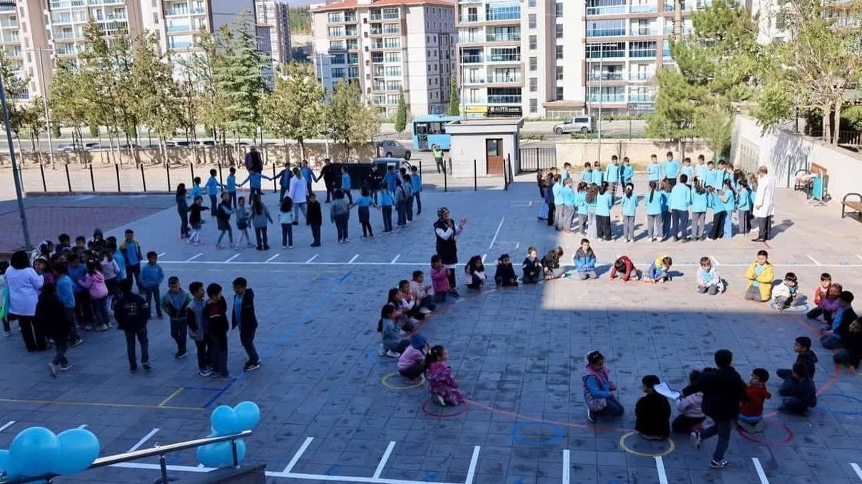 İlkokulda oyun etkinliği