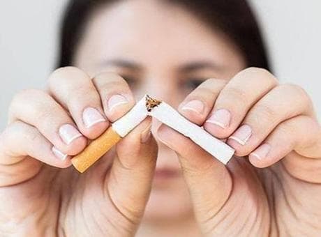 Sigarayı bırakmak isteyenler için hangi hizmetler sunuluyor?