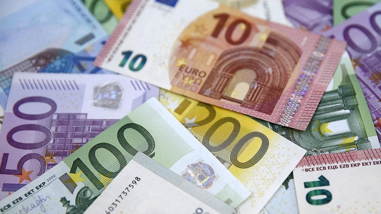Euro'da yeni kırılma!