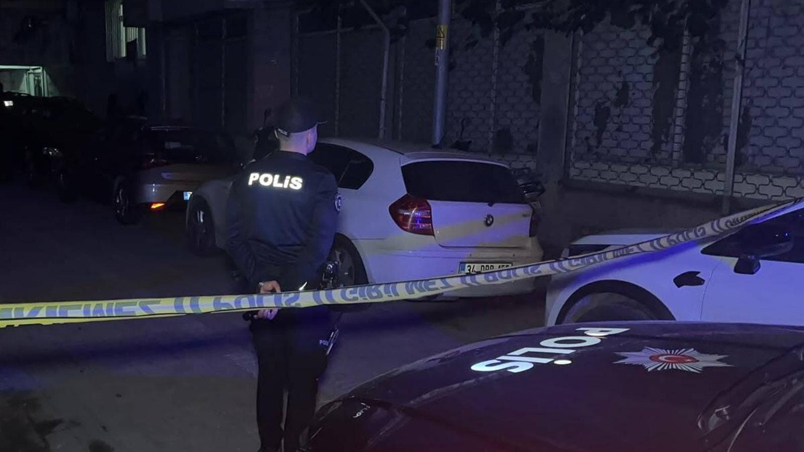 İstanbul'da polise ateş açıldı, çatışma çıktı!