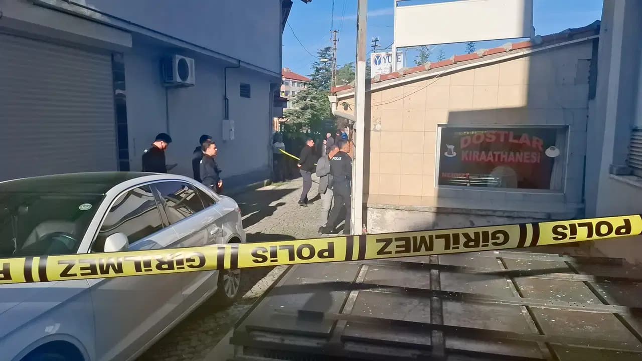 Kahvehanede rastgele ateş açtı: 1 ölü, 1 yaralı