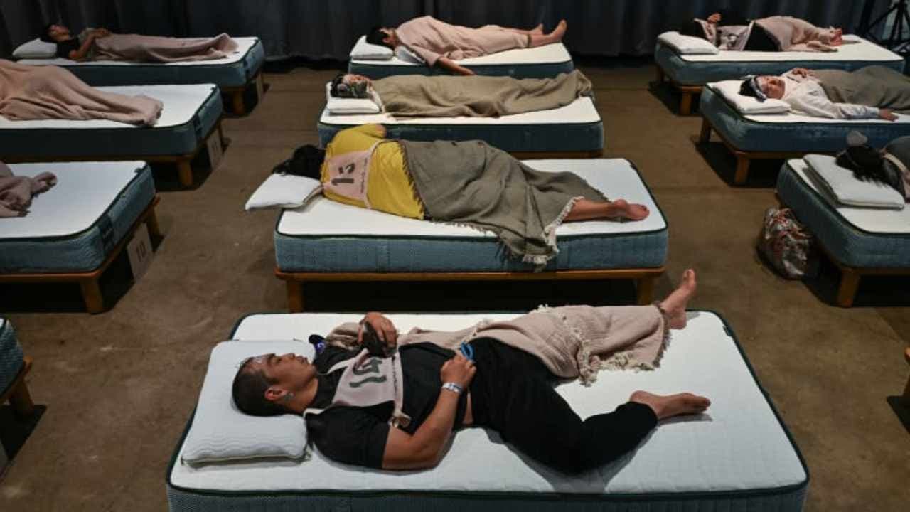 Tokyo’da 90 dakikalık uyku yarışını kazanan 2 milyon yen aldı