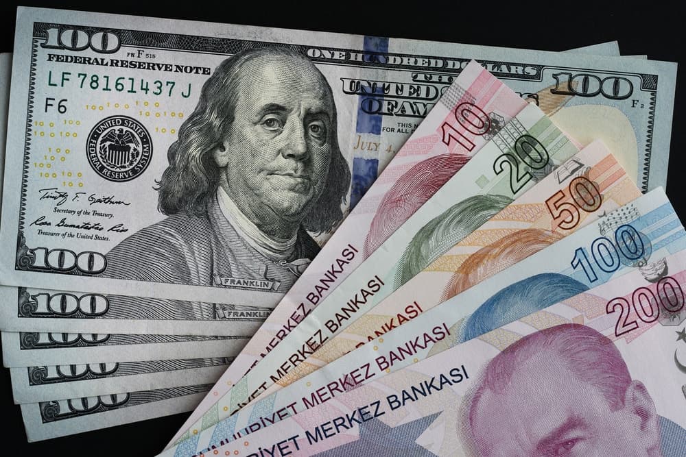 Dolar/TL'den bir eşik daha geldi