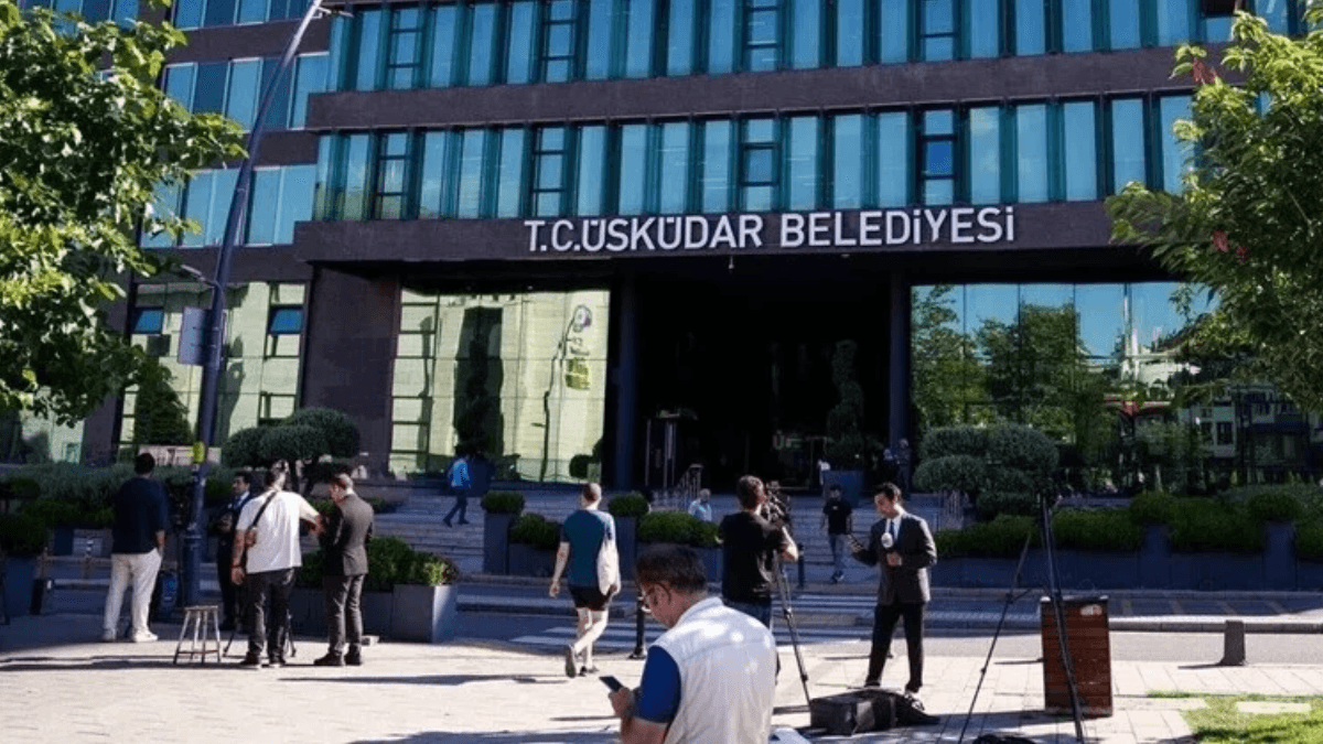 YENİ Parti ve CHP katılmadı: Üsküdar Belediye Başkanvekili Sarıoğlu oldu